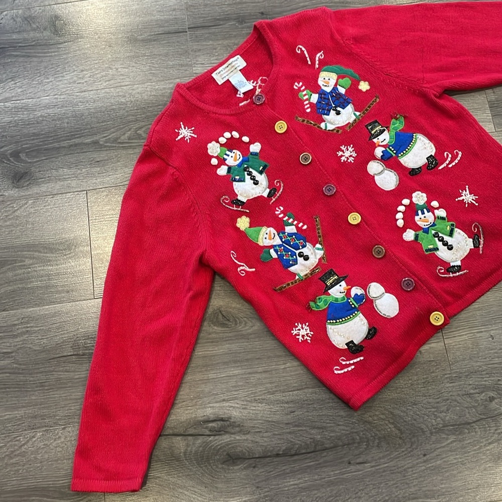 🎄Adorable button Christmas Sweater/cardigan.  Red sweater with snowmen, size L - Picture 3 of 9